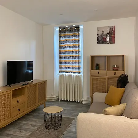 Verger - Parking Gratuit - Calme Apartment